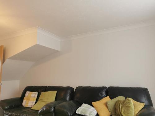 lounge-painted